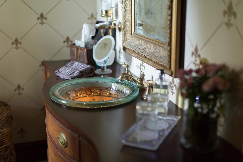 10 Clarke Bed & Breakfast Frederick Rom bilde
