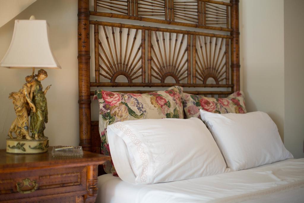 10 Clarke Bed & Breakfast Frederick Rom bilde